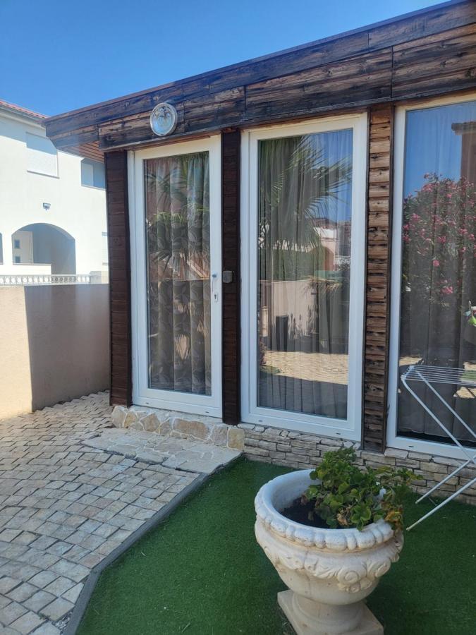 Villa Garden Vir Exterior foto